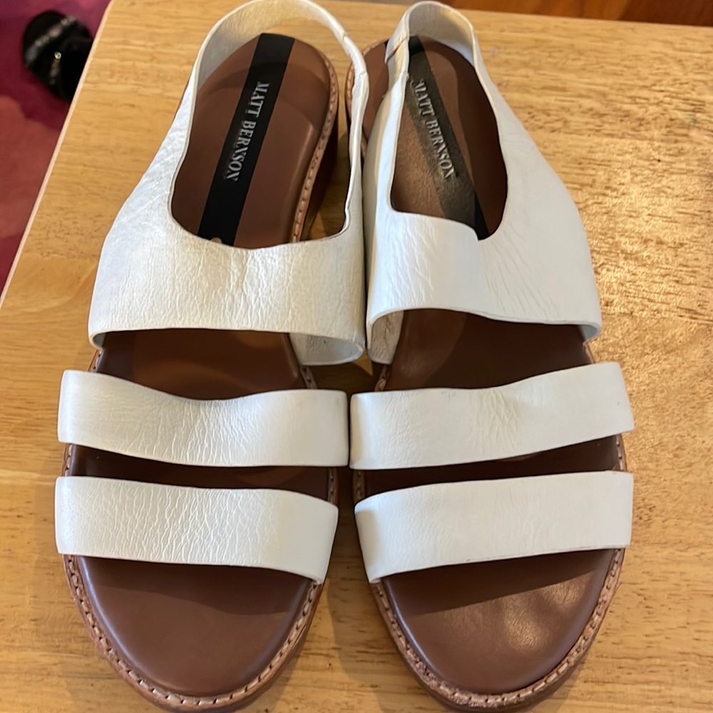 Matt Bernson Sandals White Size 11, wears more like a Size 10 1/2, worn once